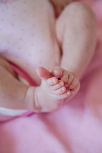 photographe bébé famille Paris pieds